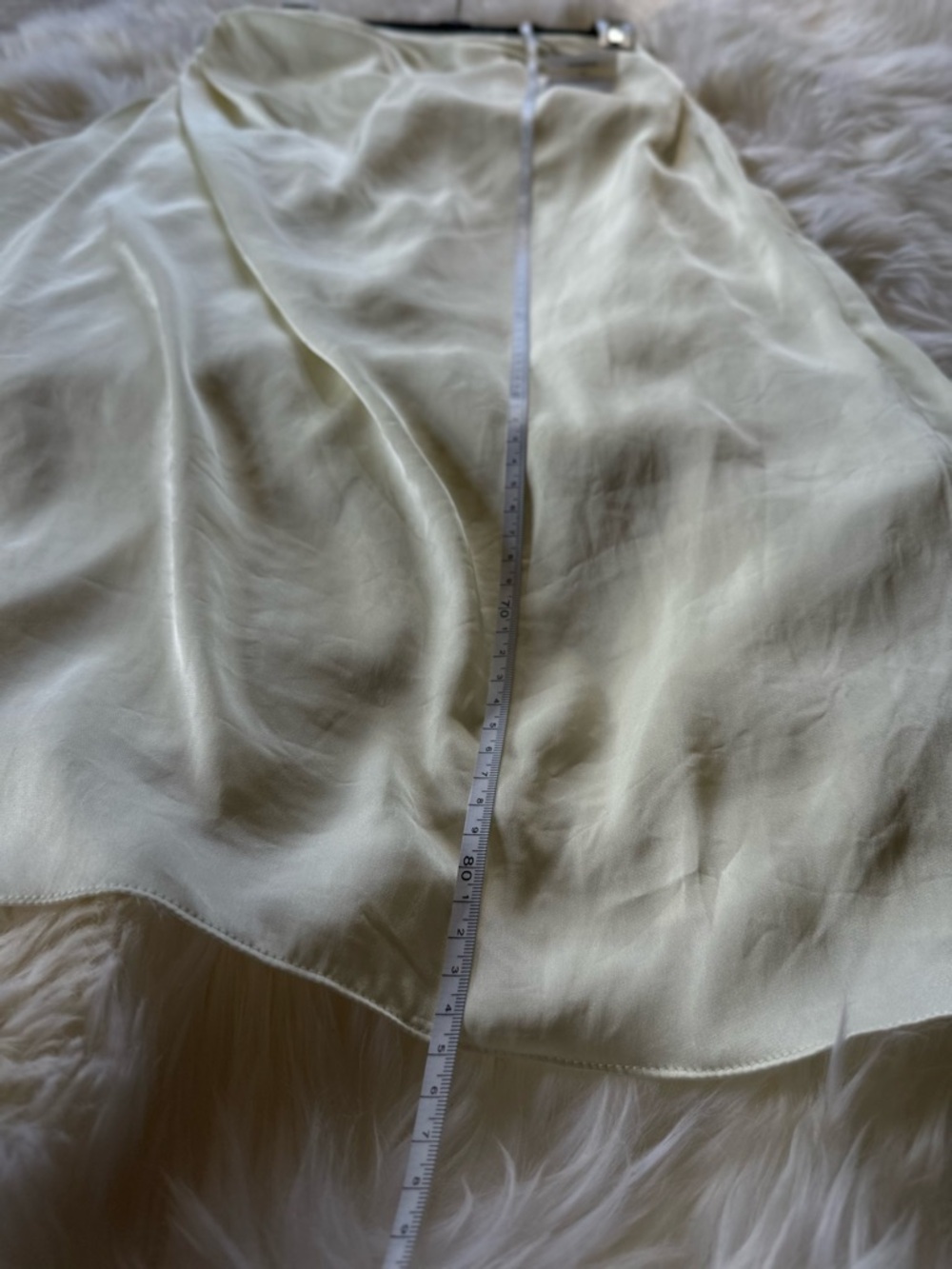 🤍 Theory Side Ruched Satin Skirt – Lemongrass – New With Tags - Picture 12 of 15